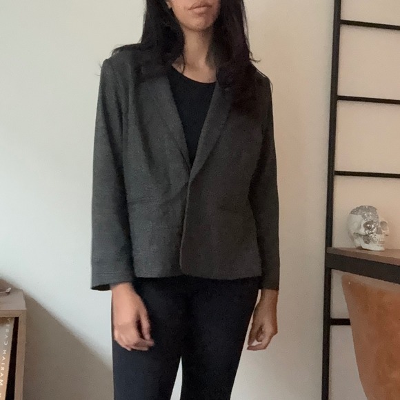 Kensie Jackets & Blazers - Kensie Women's Gray Plaid Blazer Jacket XL Button Front